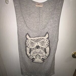 Free kisses (brand)Gray Tank Top with lace owl Design size - large